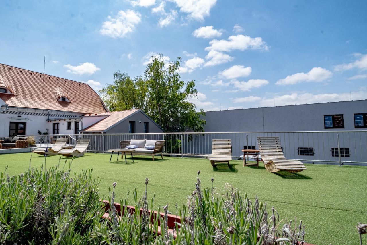 Knize Ferdinand Apartments Mikulov Zewnętrze zdjęcie