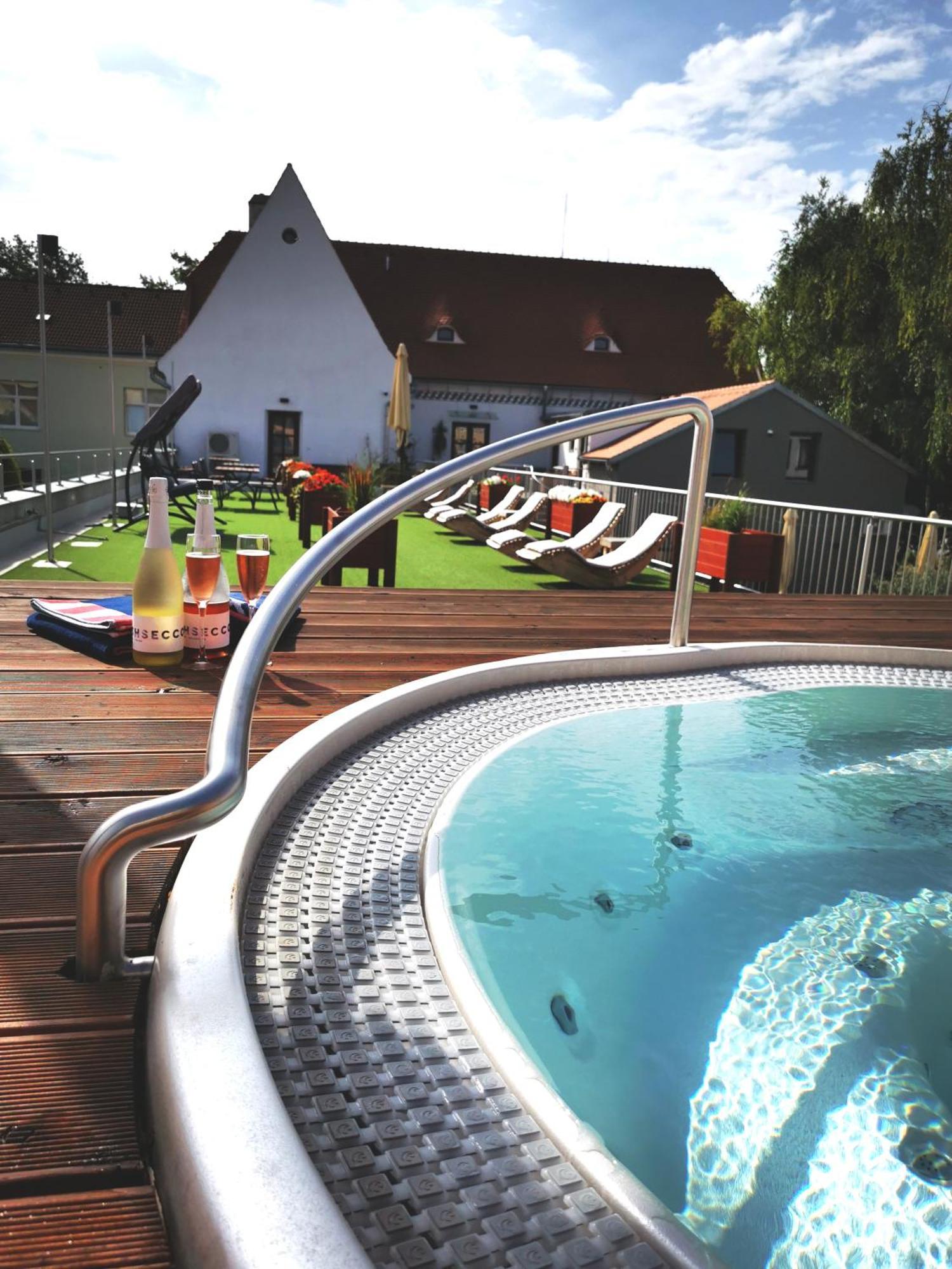 Knize Ferdinand Apartments Mikulov Zewnętrze zdjęcie